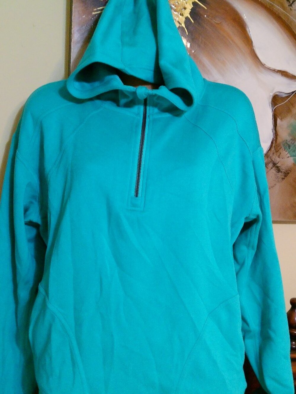 LAYER 8 SIZE MED GREEN HOODIE GOOD CONDITION